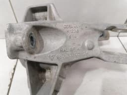 PORSCHE Porsche Cayman 987 Left Subframe + Gearbox Mount 9A137504120 Transmission Holder Li — thumbnail 8