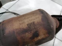 PORSCHE Porsche Cayman 987 Right Catalytic Converter 98711310233 Catalytic Converter CYL 1-3 MK2 — thumbnail 9