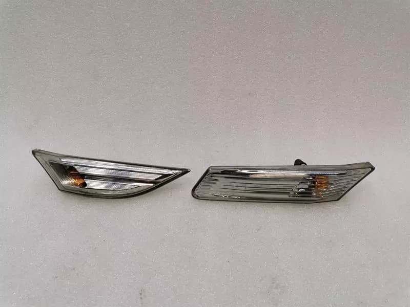 Porsche Cayman 987 Indicator Set 99763103302 Side Indicator Set