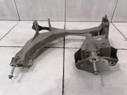 PORSCHE Porsche Cayman 981 subframe rear 98133105205 axle frame rear axle right — thumbnail 4