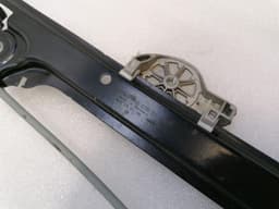 PORSCHE Porsche Cayman 981 Right Front Door Winder 99154297600 Front Right Window — thumbnail 10