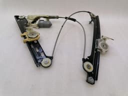 PORSCHE Porsche Cayman 981 Right Front Door Winder 99154297600 Front Right Window — thumbnail 1