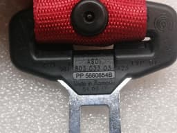 PORSCHE Porsche Cayman 981 front seat belt 98180303303 red red seat belt belt front — thumbnail 2