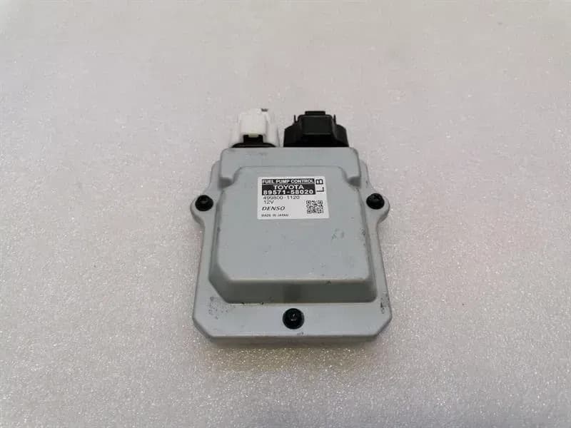 LEXUS RXUS RX RX450h AL20 Electronic Module 8957158020 Control Unit FUEL PUMP