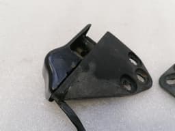 FERRARI FERRARI F355 F129 SPIDER 63682700 TOP LOCKING STRIKER PLATE — thumbnail 6
