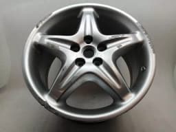 FERRARI Ferrari F355 F129 SPIDER Alloy Wheel 166475 REAR WHEEL 10J X 18 DEFECT — thumbnail 1