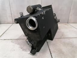 FERRARI Ferrari F355 F129 Spider Oil Sump 178345 Oil Tub — thumbnail 9