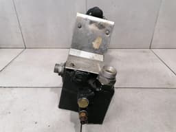 FERRARI Ferrari F355 F129 Spider Oil Sump 178345 Oil Tub — thumbnail 7