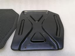 FERRARI FERRARI F355 F129 SPIDER 62840200 FOOT REST PLATE RUBBER — thumbnail 7