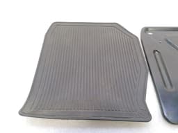 FERRARI FERRARI F355 F129 SPIDER 62840200 FOOT REST PLATE RUBBER — thumbnail 6