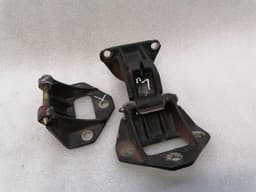 FERRARI FERRARI F355 F129 SPIDER DOOR HINGE 64829600 DOOR HINGE LEFT LEFT — thumbnail 1
