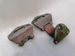FERRARI FERRARI F355 F129 SPIDER DOOR HINGE 64829600 DOOR HINGE LEFT LEFT — thumbnail 5