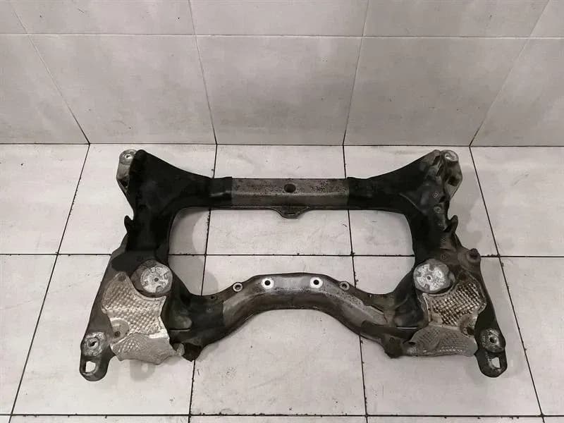 Mercedes SL350 SL500 R230 Beam Subframe Front A2306280157 Front Axle Carrier