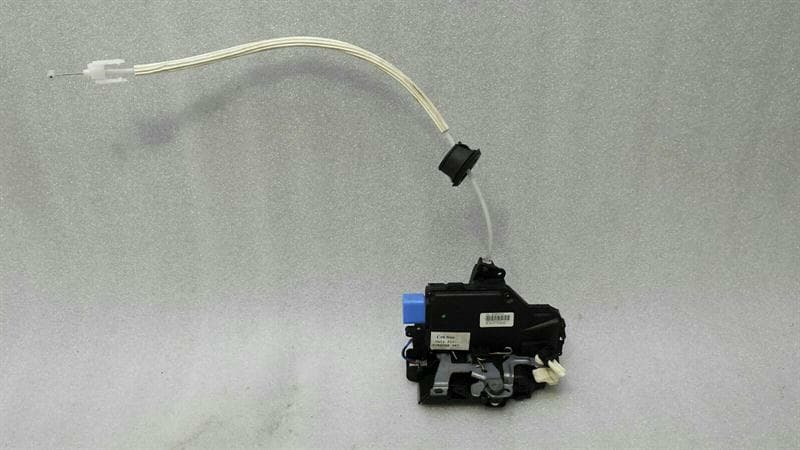 Porsche Boxster 987 Facelift RHD Left Door Lock 95553101504 Right Handlebar