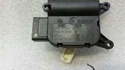 PORSCHE Porsche Boxster 987 Vent Flap Engine 997624600 Servo Motor — thumbnail 6