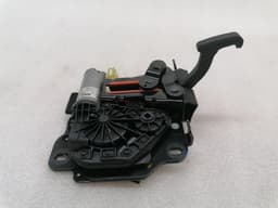 PORSCHE Porsche 911 991 99156111700 convertible top lock soft top lock roof lock catch — thumbnail 9