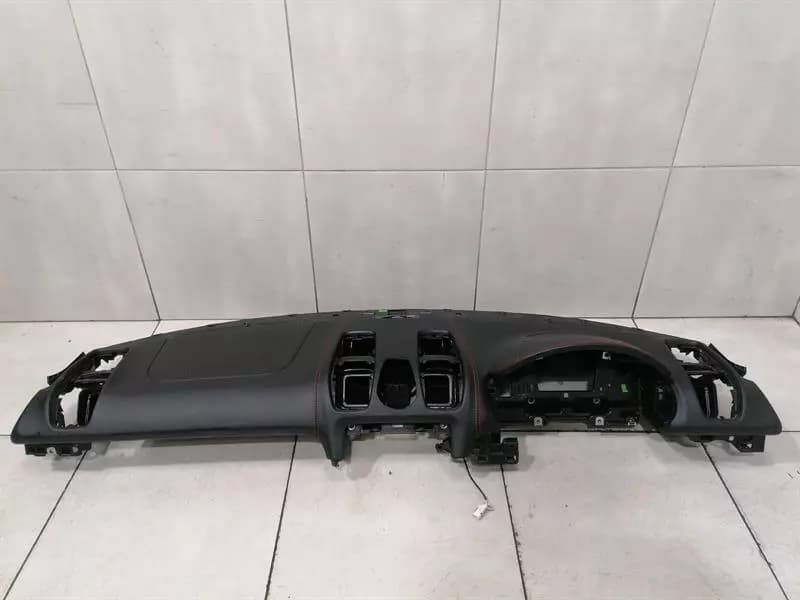 PORSCHE Porsche Boxster 981 dashboard 98155231100 RHD RIGHT HAND DRIVE LEATHER
