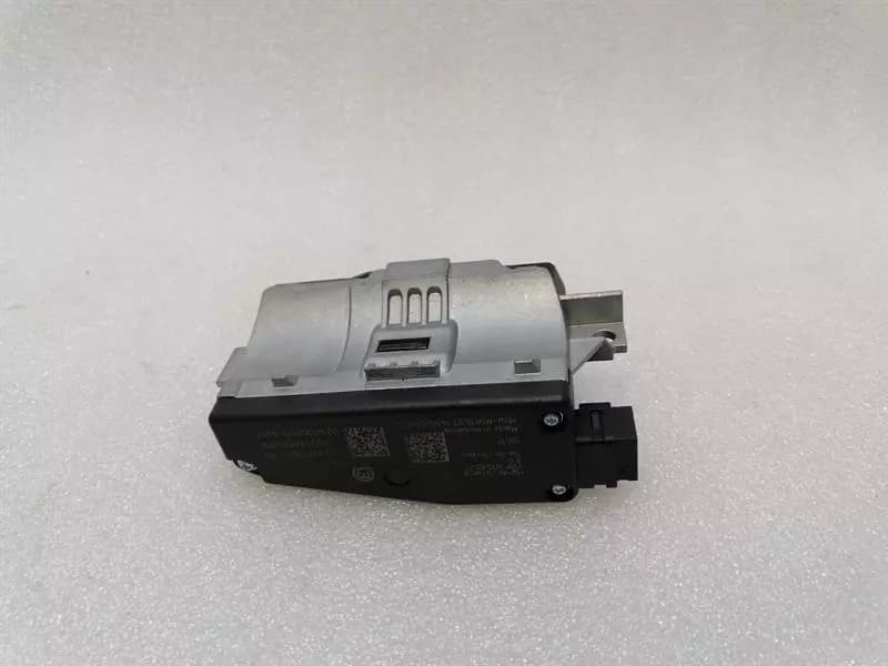 Porsche Boxster 981 Steering Lock 7PP905852C Steering Column Lock