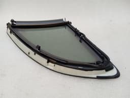 PORSCHE Porsche Cayman 981 Right Rear Quarter Glass 98154311202 Door Window 1⁄4 Re — thumbnail 4