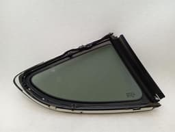 PORSCHE Porsche Cayman 981 Left Rear Quarter Glass 98154311102 Door Window 1⁄4 Rear Left — thumbnail 4