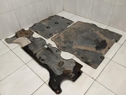 PORSCHE Porsche Cayman 981 Undertray 98150459900 Underbody Trim — thumbnail 2