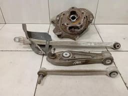 PORSCHE Porsche Cayman 981 Right Rear Hub 98133115807 Wheel Bearing Case Rear Right — thumbnail 2