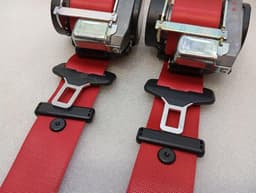 PORSCHE Porsche Cayman 718 981 front seat belt 98180303303 red red seat belt belt — thumbnail 3