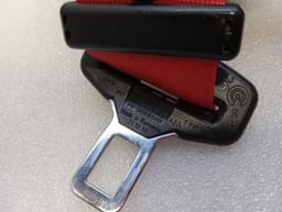 PORSCHE Porsche Cayman 718 981 front seat belt 98180303303 red red seat belt belt — thumbnail 5