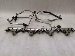 PORSCHE Porsche 911 991 Fuel Rail 9A111085903 Injection Strip Pipe Distributor — thumbnail 2