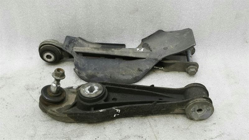 Porsche Cayman 987 Left Front Wishbone 99734104300 Front Left Handbar Set