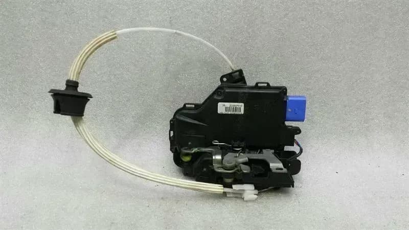 Porsche Cayman 987 RHD right door lock 3D2837016 right hand drive
