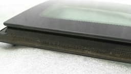 PORSCHE Porsche Cayman 987 right rear 1/4 glass 98754311203 door window 1/4 rear right — thumbnail 6