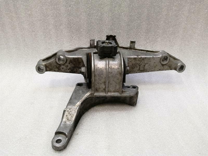PORSCHE Porsche Cayman S 987 facelift engine mount 9A137514521 engine mount
