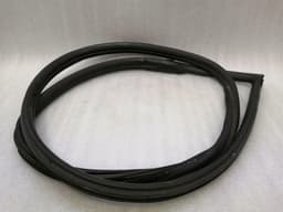 PORSCHE Porsche Cayman 987 Right Door Seal 98753707601 Door Seals Re — thumbnail 1