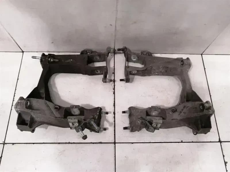 Porsche Cayman 987 Subframe Rear 98733115104 Axle Frame Rear Axle