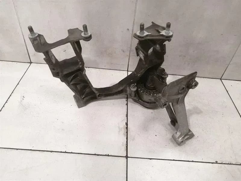 Porsche Boxster 987 left subframe rear 98733115104 axle frame rear axle left