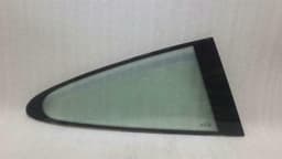 PORSCHE Porsche 911 996 right rear 1/4 glass 99654311203 door window 1/4 rear right — thumbnail 4