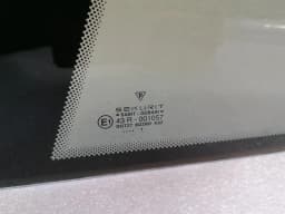 PORSCHE Porsche 911 996 Left Rear 1/4 Glass 99654311103 Door Window 1/4 Rear LH — thumbnail 6