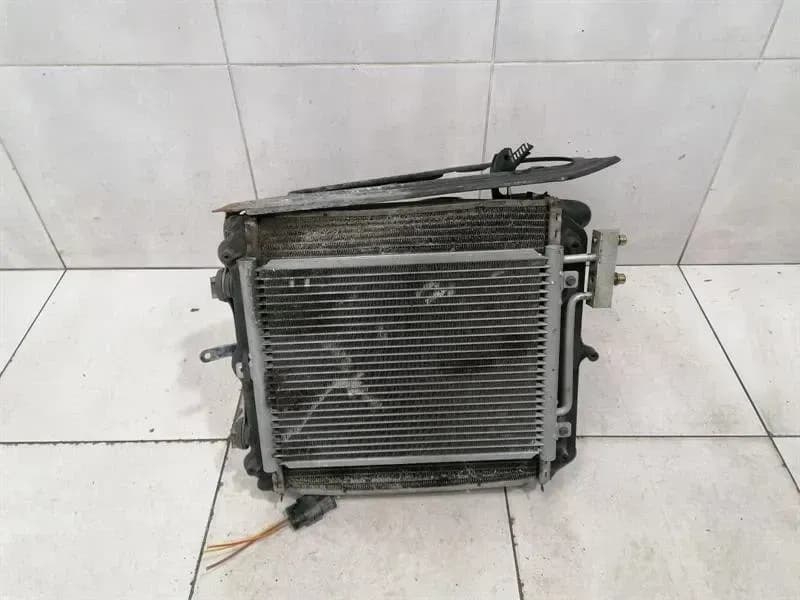 PORSCHE Porsche 911 996 Water Radiator 99610613151 Left Water Cooler Radiator
