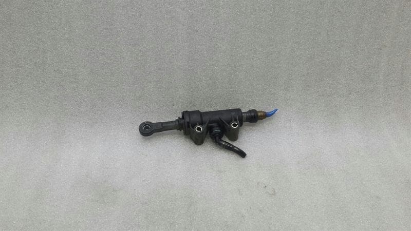 PORSCHE Porsche 911 996 Clutch Master Cylinder 99642317105 Clutch Cylinder