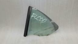 PORSCHE Porsche 911 996 Left Rear 1/4 Glass 99654311109 Door Window 1⁄4 Rear Left — thumbnail 4