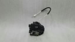 PORSCHE Porsche 911 996 RHD left door lock 3B2837015F right hand drive — thumbnail 1