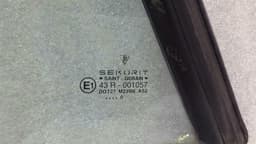 PORSCHE Porsche 911 996 right rear 1/4 glass 99654311209 door window 1/4 rear right — thumbnail 6