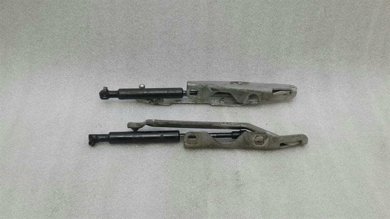 PORSCHE Porsche 911 996 Bonnet Hinge Set 996511151 Hood Hinge Set