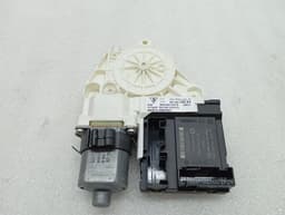 PORSCHE Porsche Boxster 987 door window motor 99762418204 window regulator motor Passenger — thumbnail 1