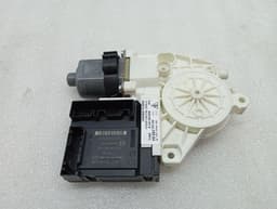 PORSCHE Porsche Boxster 987 door window motor 99762418204 window regulator motor Passenger — thumbnail 4