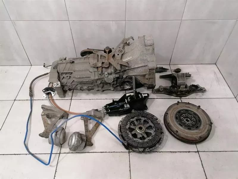 PORSCHE PORSCHE CAYMAN S 3.4 2006-2009 987 MANUAL GEARBOX G8721 GEARBOX G87.21 SET
