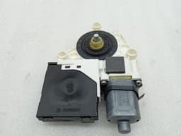 PORSCHE Porsche Boxster 987 door window motor 99762418204 window regulator motor Passenger — thumbnail 7