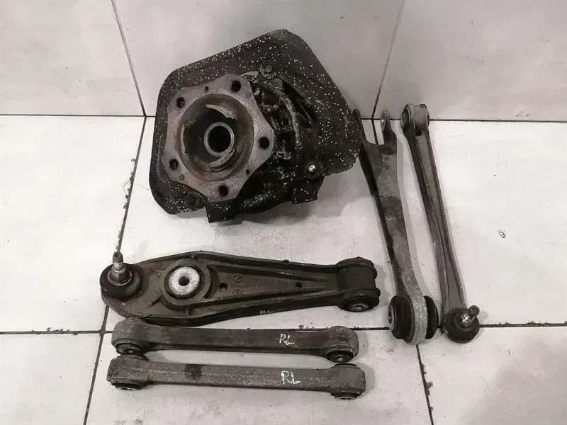 PORSCHE Porsche 911 996 Left Rear Hub Set 99633111105 Wheel Bearing Housing Rear Left Set