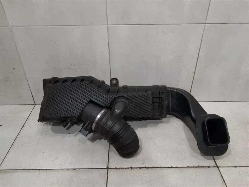 PORSCHE Porsche 911 996 Air Filter Box 99611002156 Air Filter Box